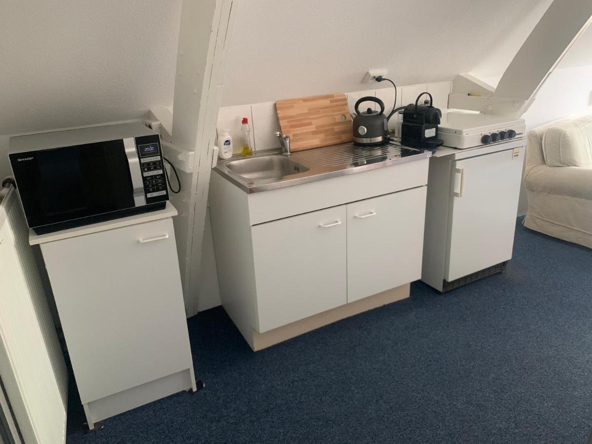 Pakhuis Aan De Haven - Stuurboord *